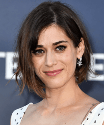 lizzy-caplan